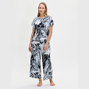 Nanso | Pyama met korte mouw en lange broek | Puutarha 01-28858